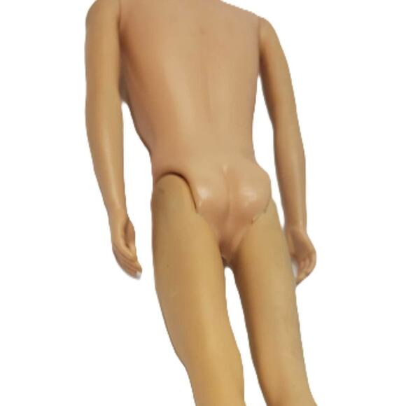 Early 1960's Vintage Straight Leg Ken With Brunette Molded Hair - Picture 12 of 13